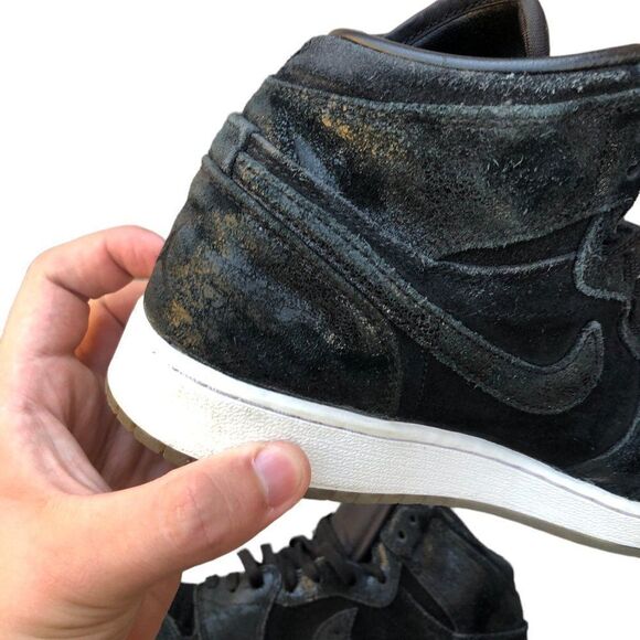 RARE 2016 Nike Air Jordan 1 Retro High Heiress Black Suede Size 6 - Picture 7 of 16